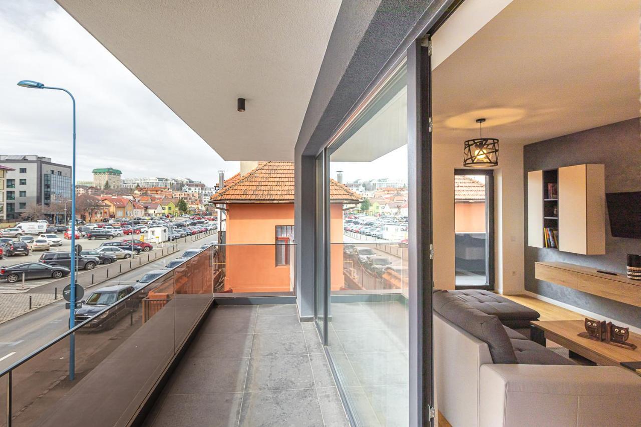 Cosmopolit Booking Braşov Exterior foto
